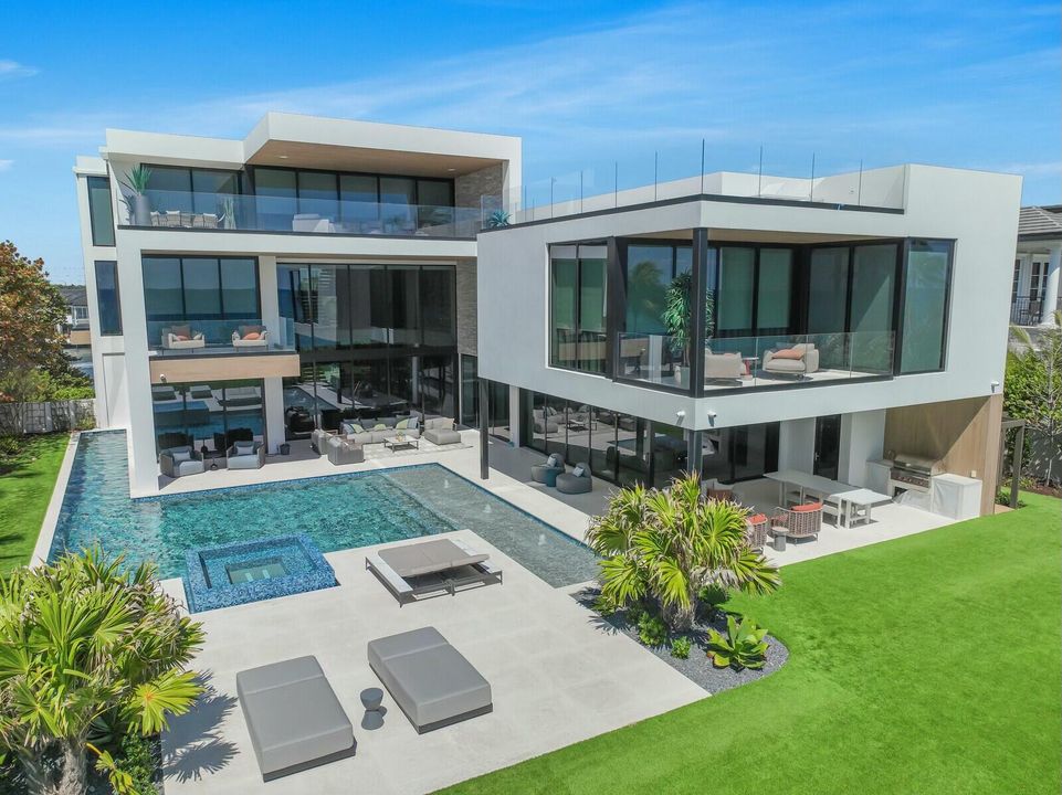 На продажу: $45,000,000 (6 спален, 6 ванн, 12912 Квадратных фут)