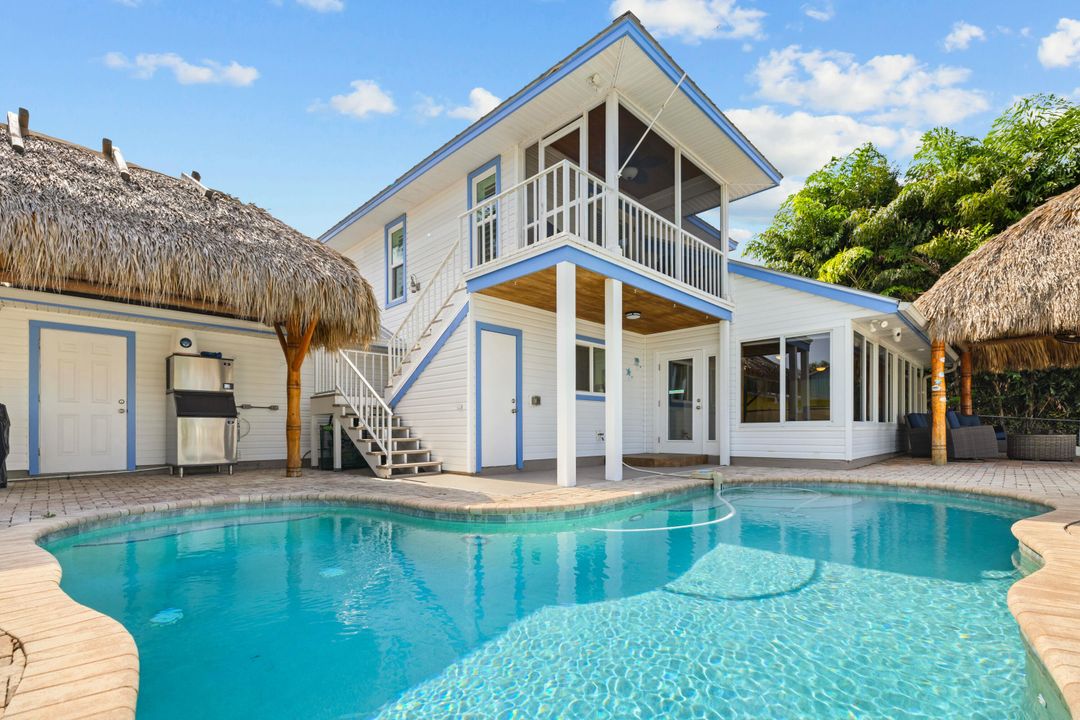 For Sale: $1,699,000 (3 beds, 2 baths, 2356 Square Feet)