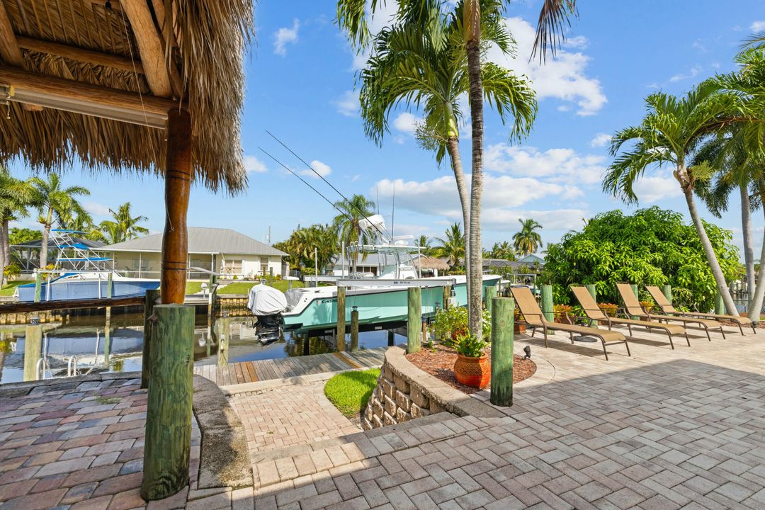 For Sale: $1,699,000 (3 beds, 2 baths, 2356 Square Feet)