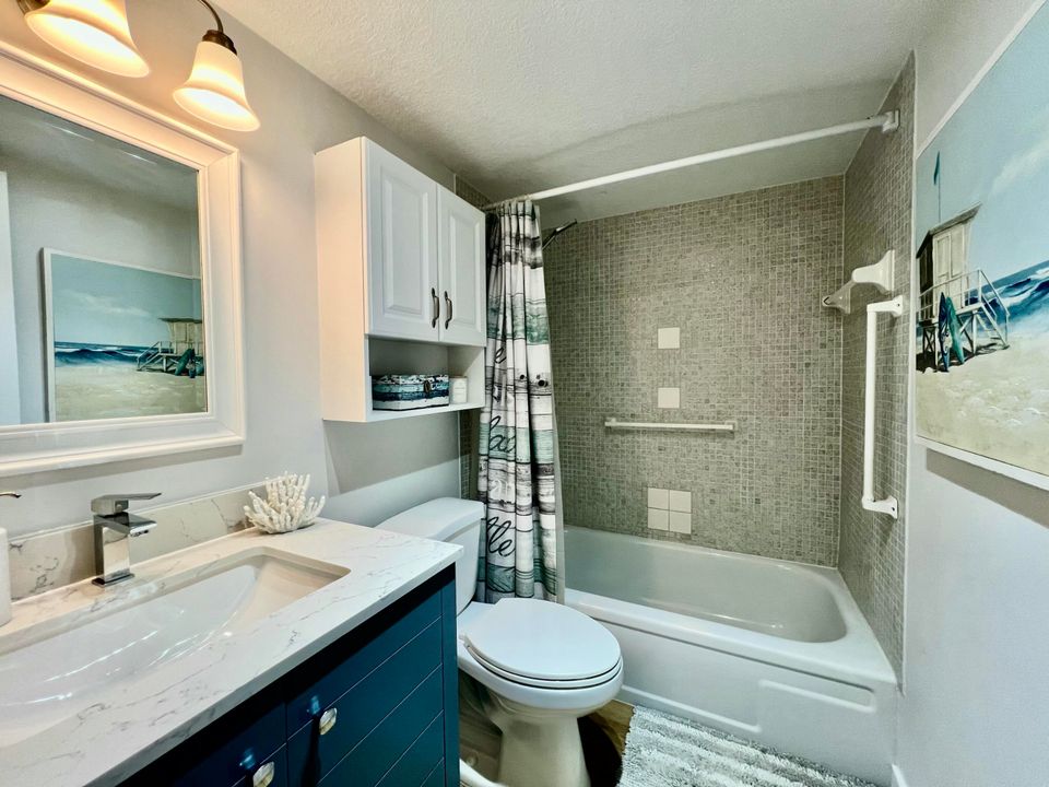 На продажу: $129,000 (1 спален, 1 ванн, 585 Квадратных фут)