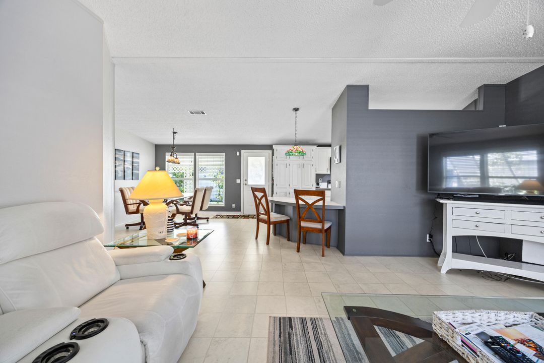 En Venta: $199,500 (2 camas, 2 baños, 1458 Pies cuadrados)