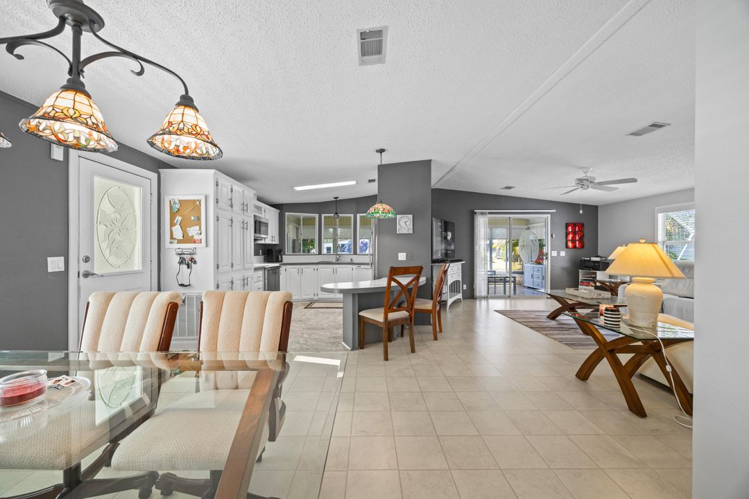 En Venta: $199,500 (2 camas, 2 baños, 1458 Pies cuadrados)