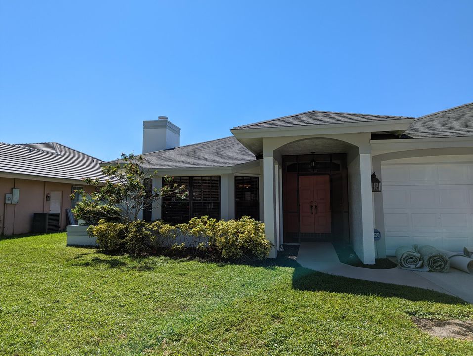 Recently Rented: $6,500 (4 beds, 3 baths, 2768 Square Feet)