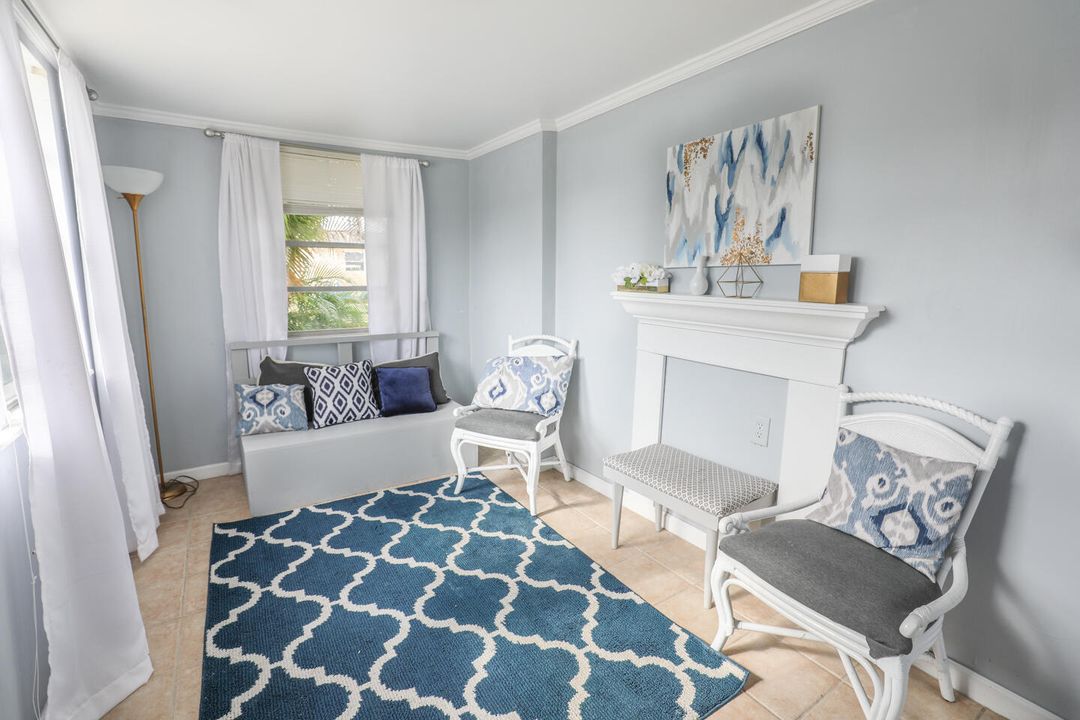 На продажу: $197,500 (4 спален, 1 ванн, 876 Квадратных фут)