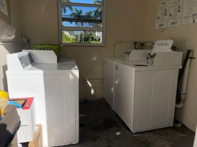 Active With Contract: $1,400 (1 beds, 1 baths, 615 Square Feet)