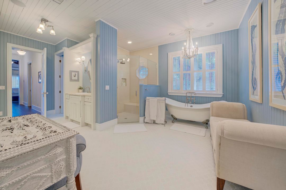 待售: $17,900,000 (5 贝兹, 7 浴室, 8837 平方英尺)