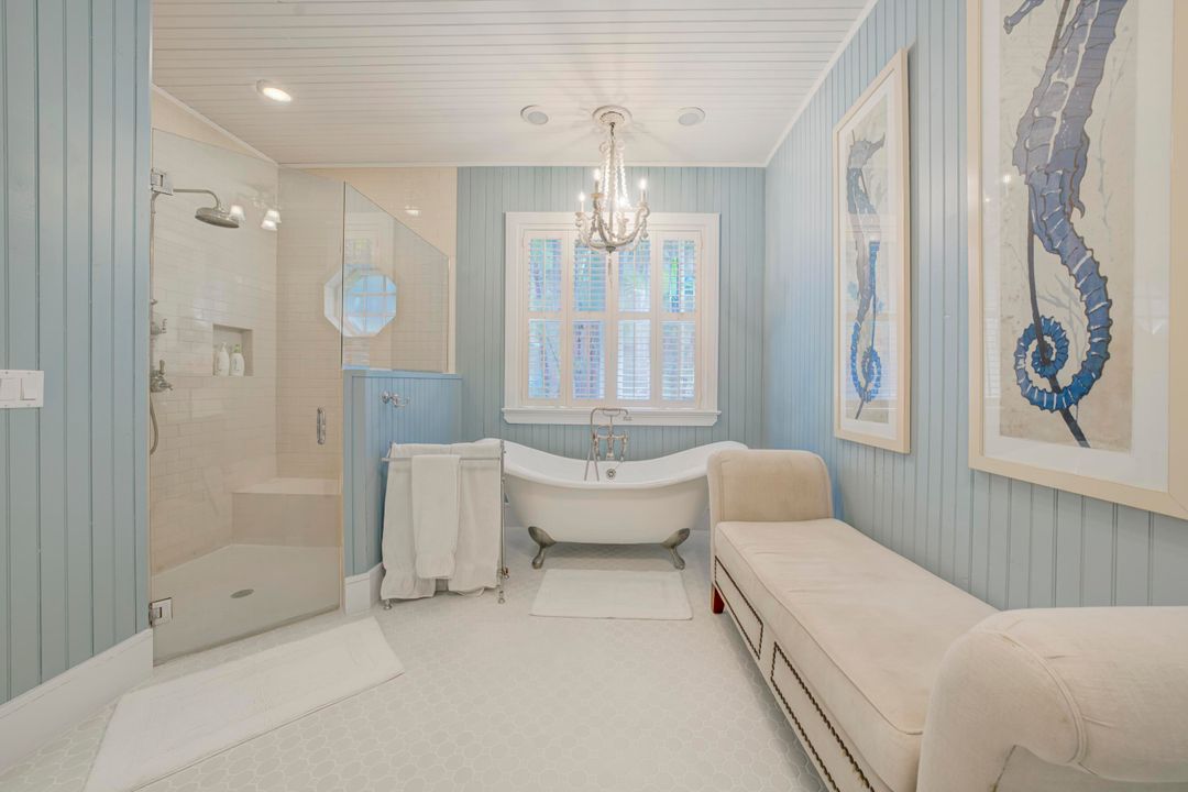 待售: $17,900,000 (5 贝兹, 7 浴室, 8837 平方英尺)