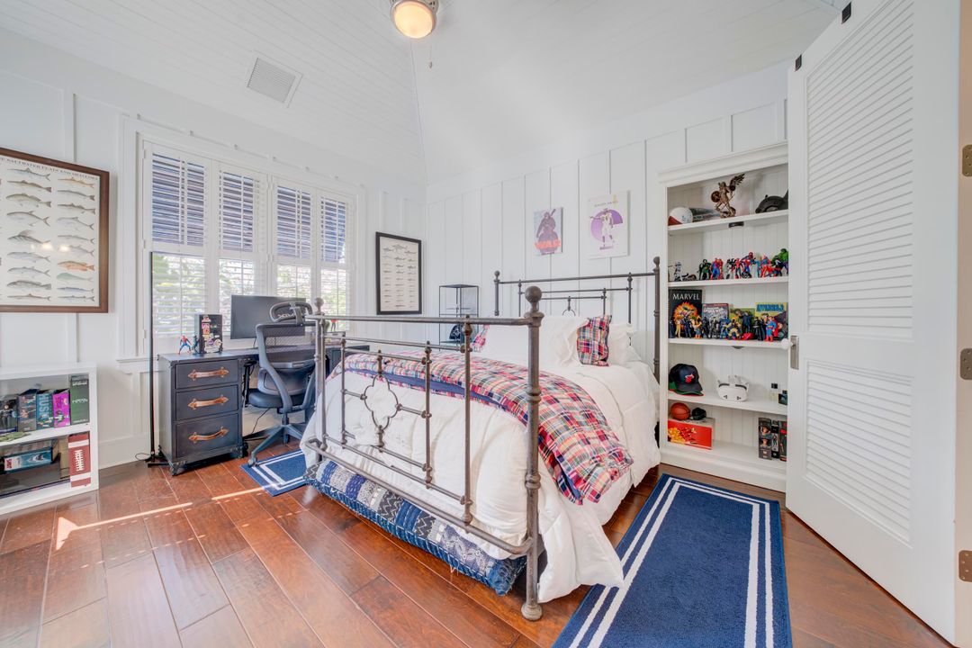 待售: $17,900,000 (5 贝兹, 7 浴室, 8837 平方英尺)