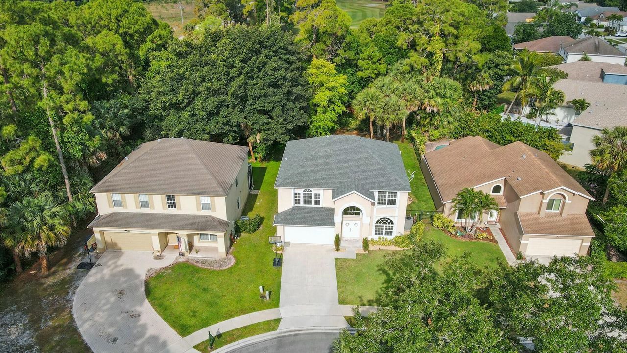 待售: $724,000 (4 贝兹, 2 浴室, 2609 平方英尺)