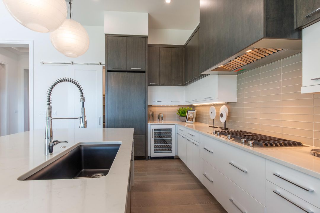 For Sale: $3,600,000 (4 beds, 4 baths, 3075 Square Feet)