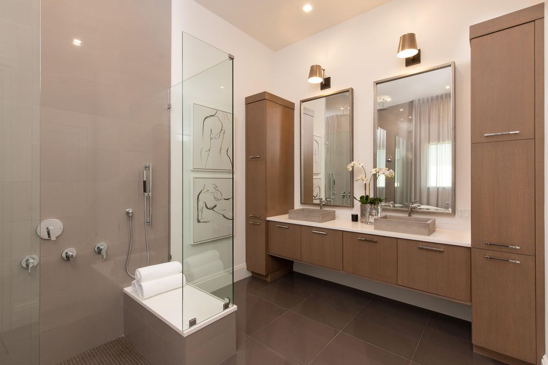 For Sale: $3,600,000 (4 beds, 4 baths, 3075 Square Feet)