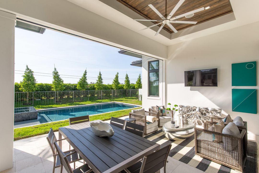 For Sale: $3,600,000 (4 beds, 4 baths, 3075 Square Feet)