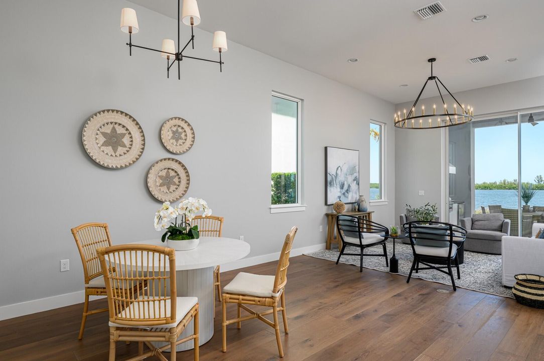 На продажу: $2,999,000 (4 спален, 4 ванн, 3501 Квадратных фут)