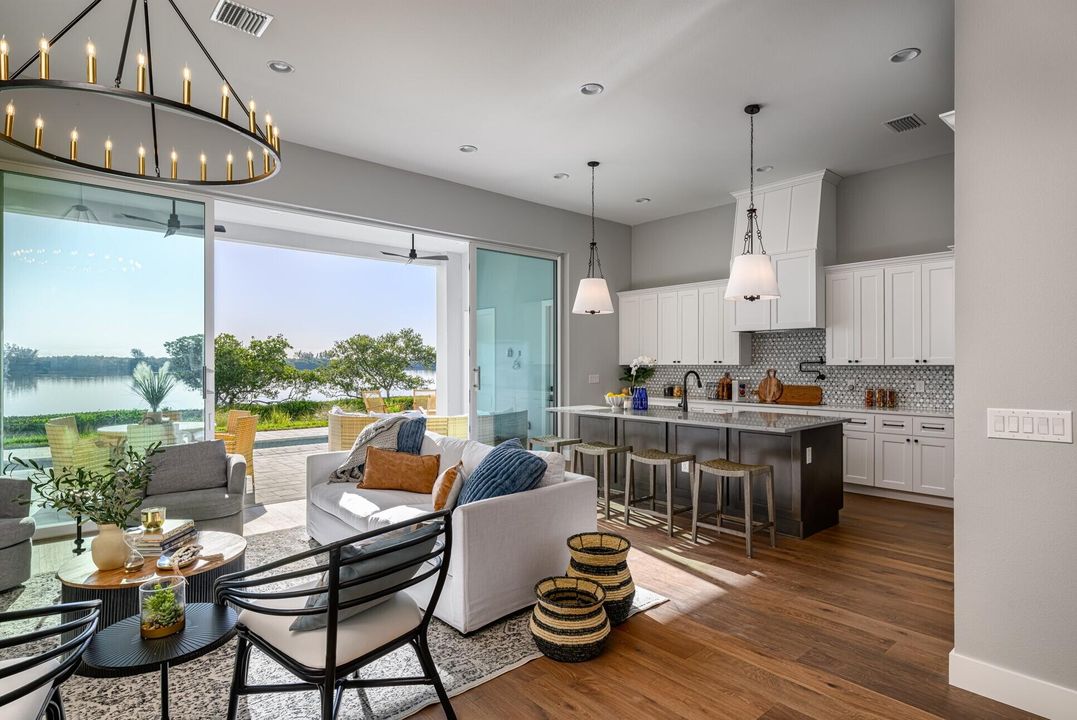 На продажу: $2,999,000 (4 спален, 4 ванн, 3501 Квадратных фут)