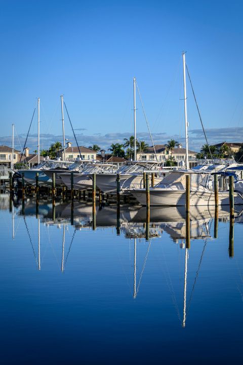 На продажу: $2,999,000 (4 спален, 4 ванн, 3501 Квадратных фут)