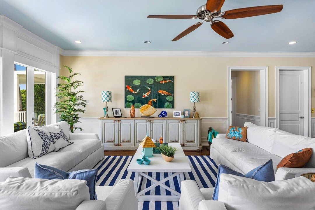 En Venta: $5,875,000 (5 camas, 6 baños, 6079 Pies cuadrados)