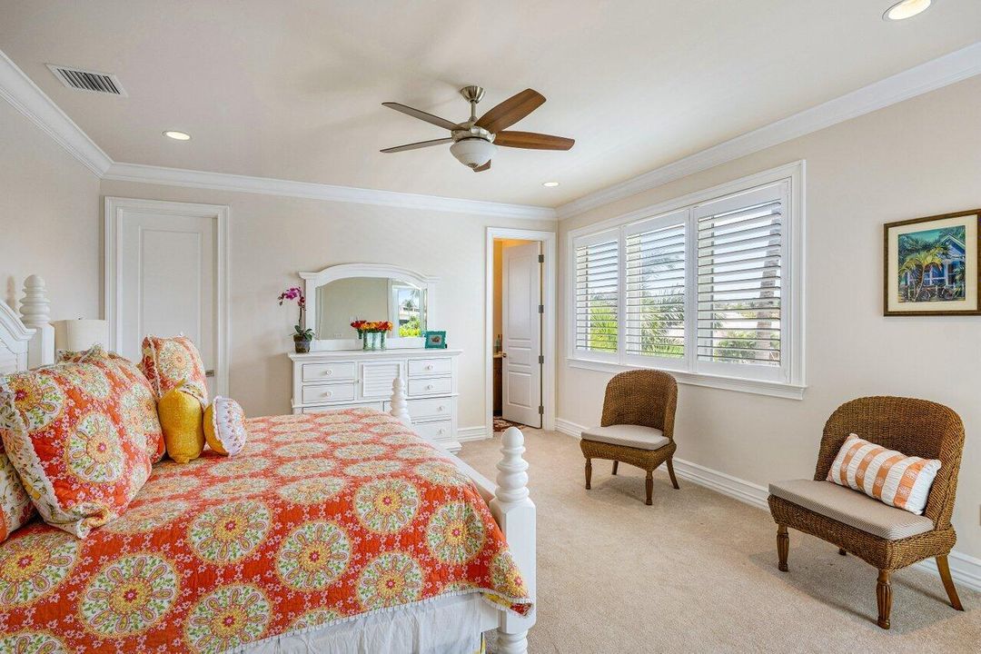 En Venta: $5,875,000 (5 camas, 6 baños, 6079 Pies cuadrados)