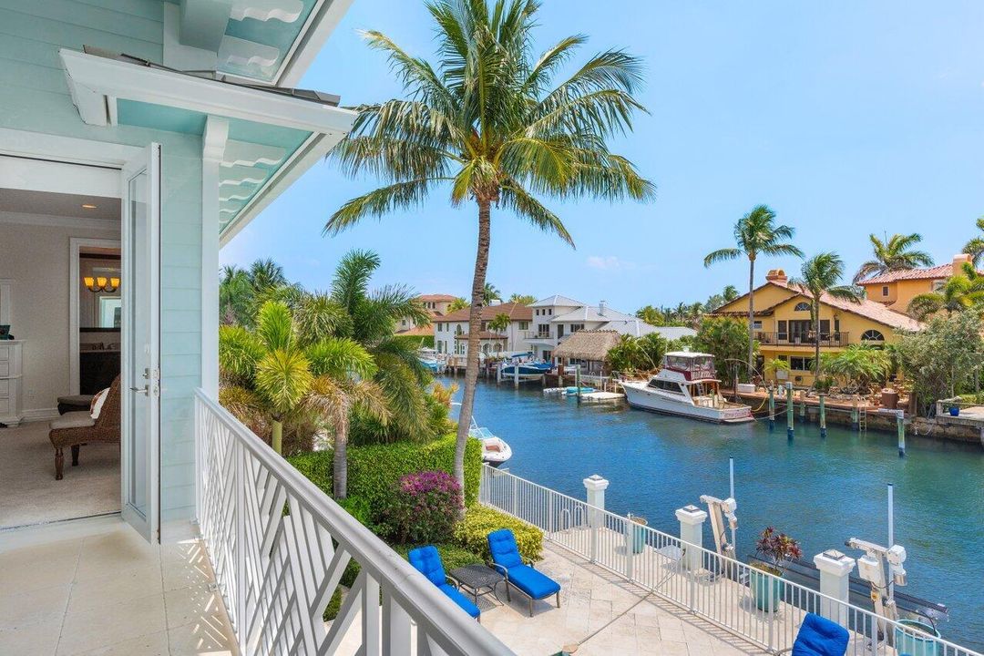 En Venta: $5,875,000 (5 camas, 6 baños, 6079 Pies cuadrados)