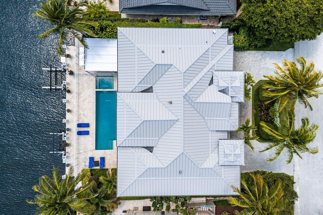 En Venta: $5,875,000 (5 camas, 6 baños, 6079 Pies cuadrados)