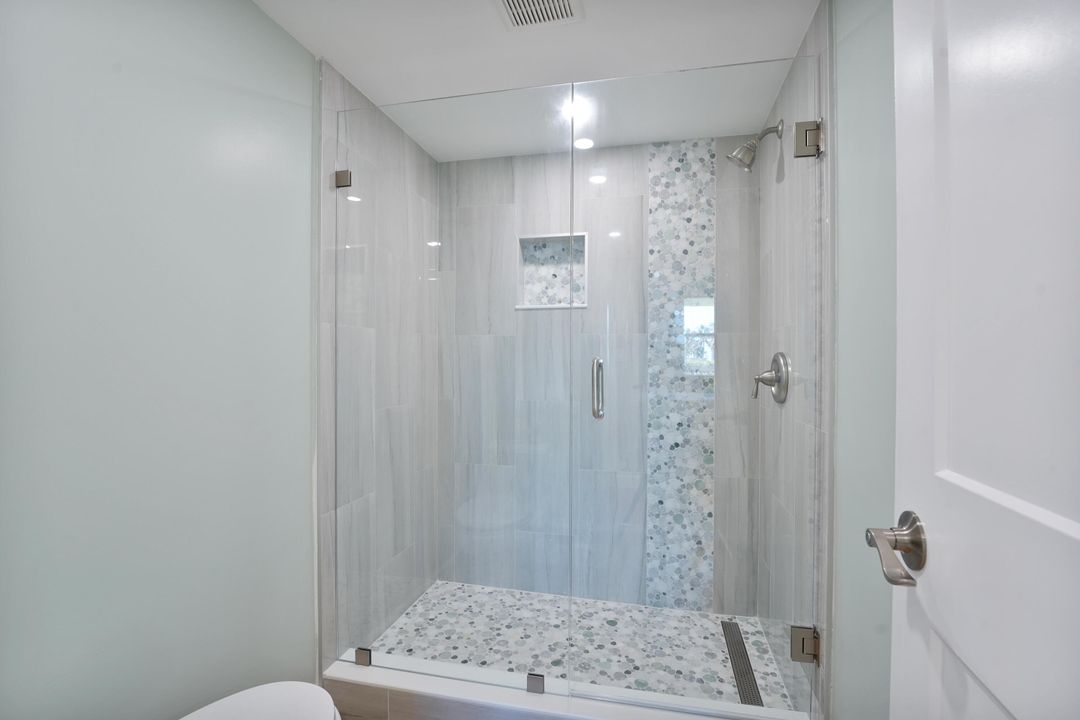 待售: $355,000 (2 贝兹, 2 浴室, 1440 平方英尺)