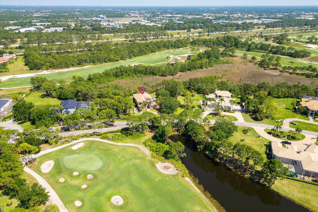 Active With Contract: $865,000 (5 beds, 5 baths, 4098 Square Feet)