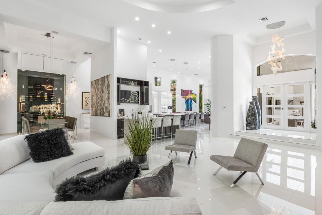 Active With Contract: $3,995,000 (4 beds, 4 baths, 4617 Square Feet)
