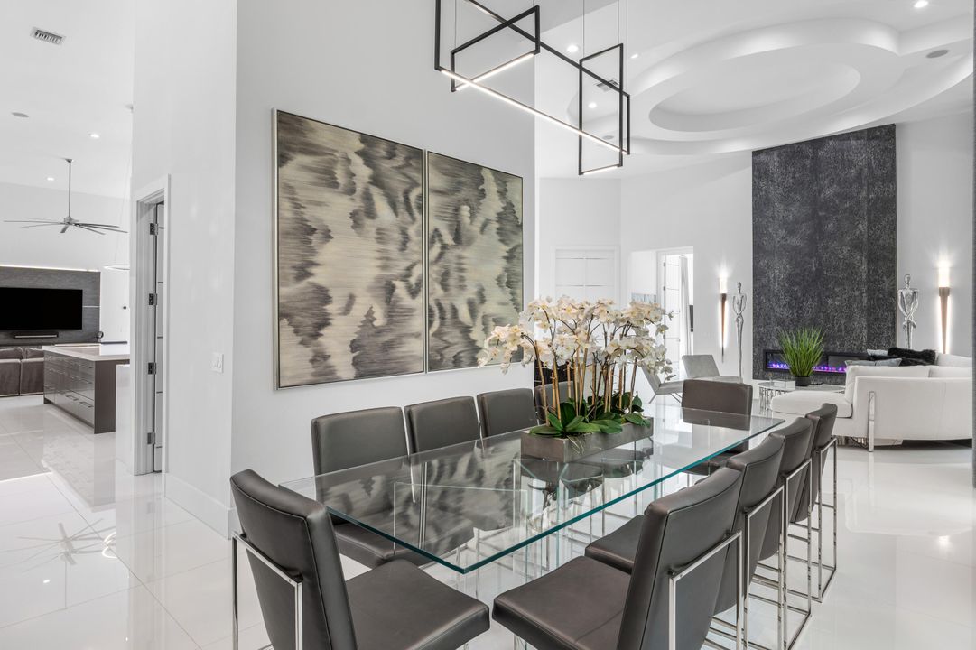 Active With Contract: $3,995,000 (4 beds, 4 baths, 4617 Square Feet)