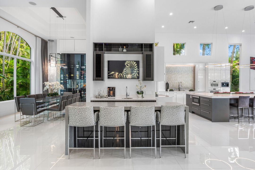 Active With Contract: $3,995,000 (4 beds, 4 baths, 4617 Square Feet)