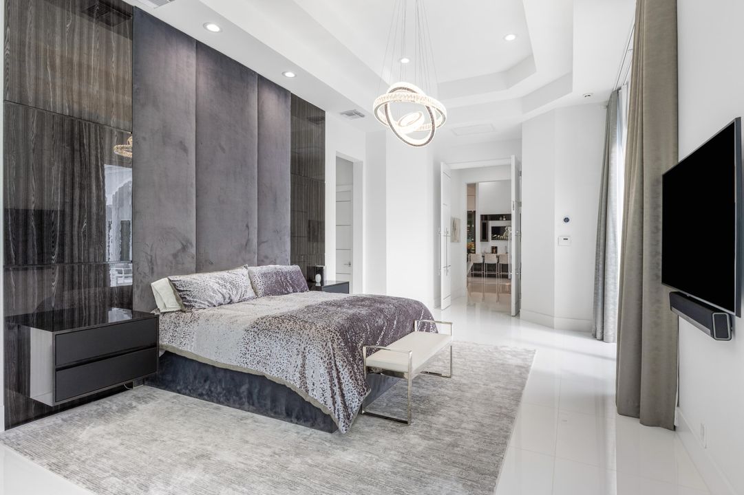 Active With Contract: $3,995,000 (4 beds, 4 baths, 4617 Square Feet)