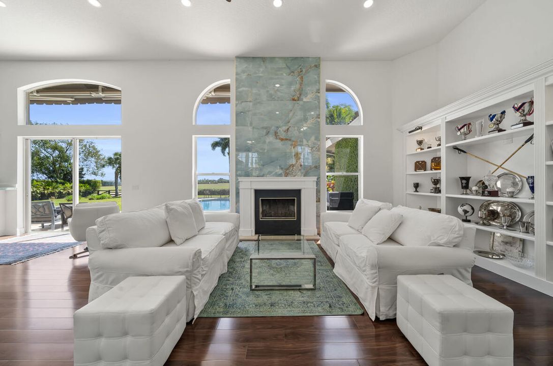 Recently Rented: $12,500 (4 beds, 3 baths, 2892 Square Feet)