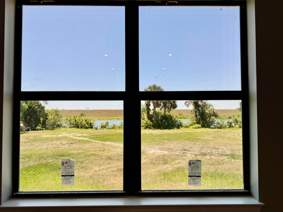 На продажу: $599,000 (4 спален, 2 ванн, 2000 Квадратных фут)