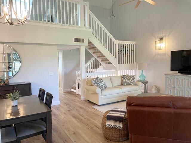 Active With Contract: $6,500 (2 beds, 2 baths, 1346 Square Feet)