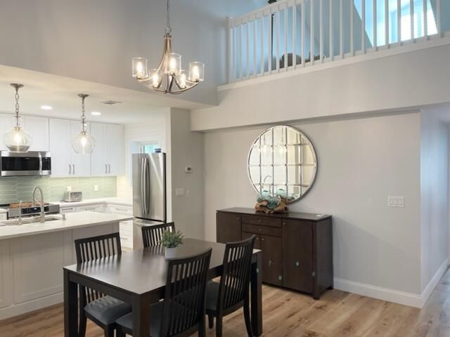 Active With Contract: $6,500 (2 beds, 2 baths, 1346 Square Feet)