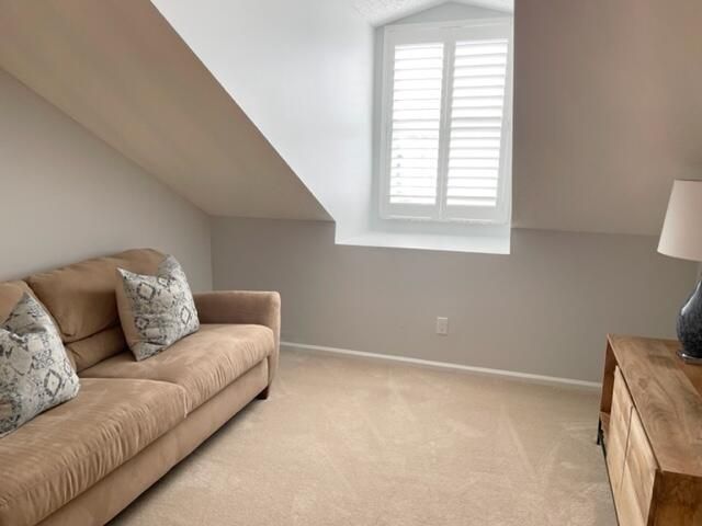 Active With Contract: $6,500 (2 beds, 2 baths, 1346 Square Feet)