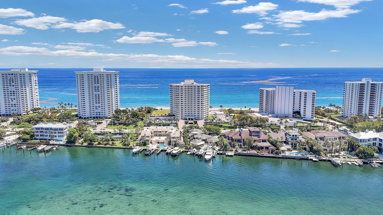 For Sale: $870,000 (1 beds, 1 baths, 1120 Square Feet)