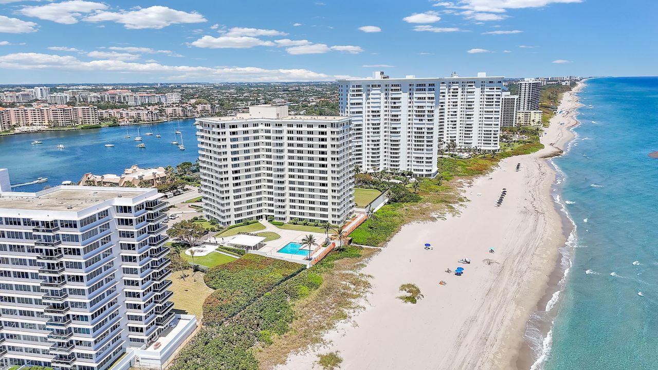 For Sale: $870,000 (1 beds, 1 baths, 1120 Square Feet)