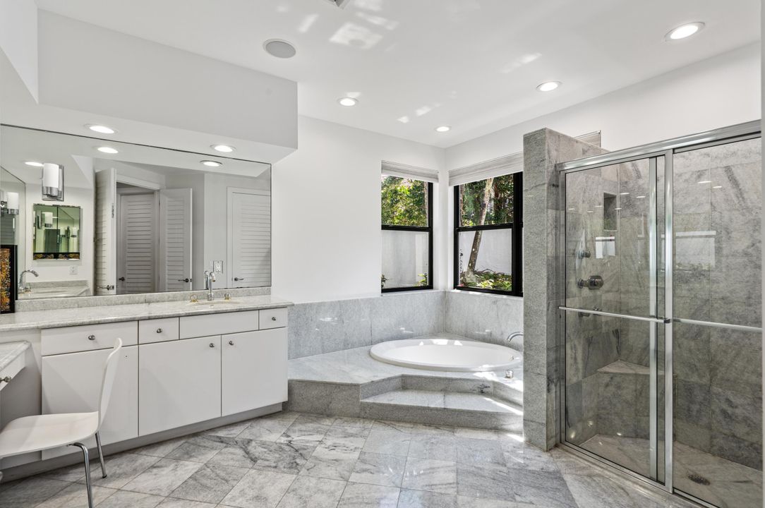 For Sale: $2,350,000 (4 beds, 3 baths, 3904 Square Feet)