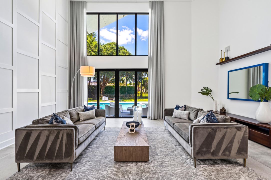 For Sale: $2,350,000 (4 beds, 3 baths, 3904 Square Feet)