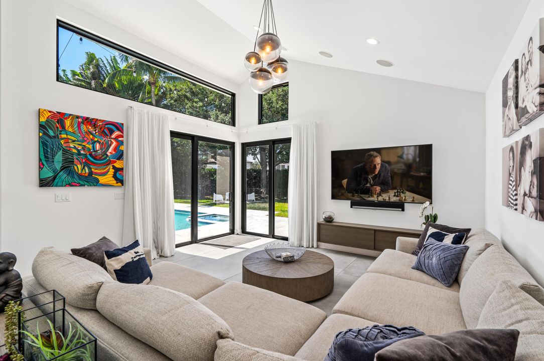 For Sale: $2,350,000 (4 beds, 3 baths, 3904 Square Feet)