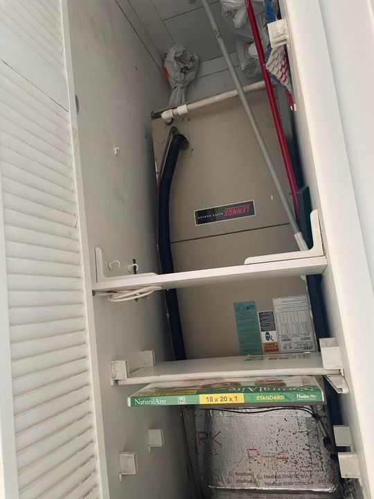 Под контрактом: $259,000 (2 спален, 2 ванн, 1137 Квадратных фут)