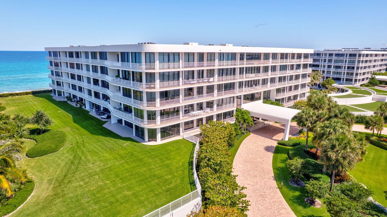 For Sale: $3,450,000 (3 beds, 3 baths, 3280 Square Feet)