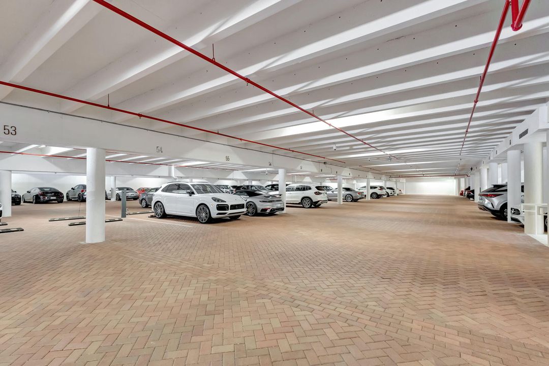 For Sale: $3,450,000 (3 beds, 3 baths, 3280 Square Feet)