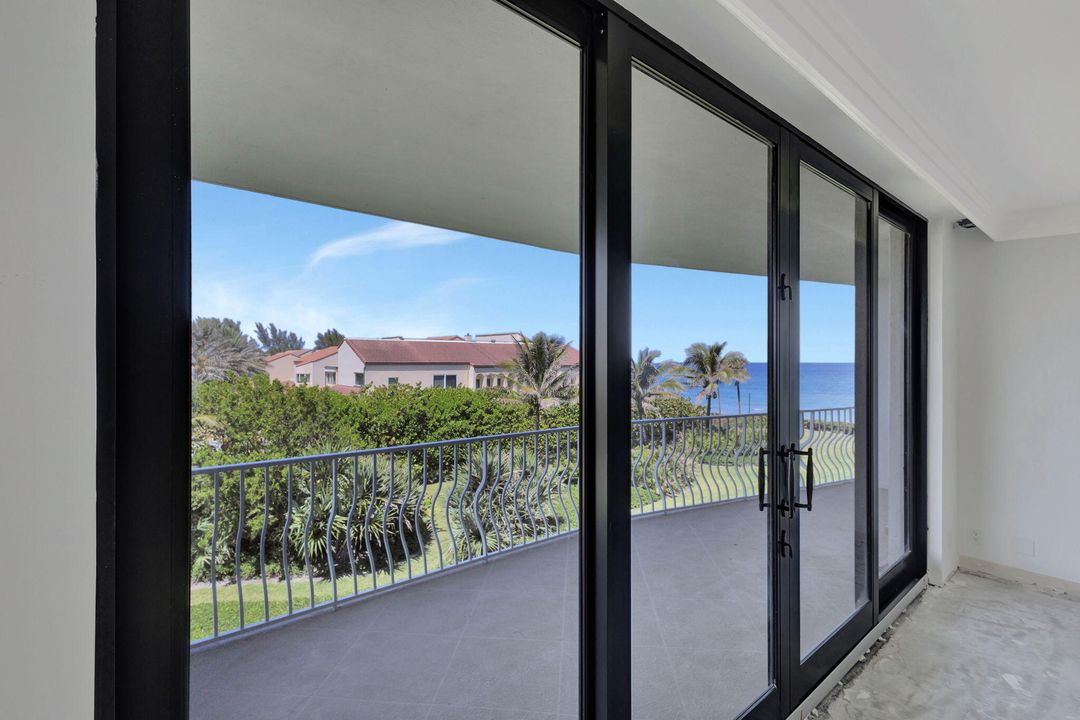 For Sale: $3,450,000 (3 beds, 3 baths, 3280 Square Feet)