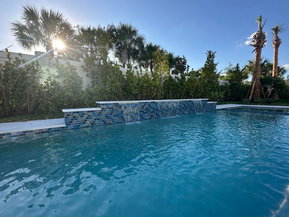 For Sale: $2,826,612 (5 beds, 6 baths, 5322 Square Feet)