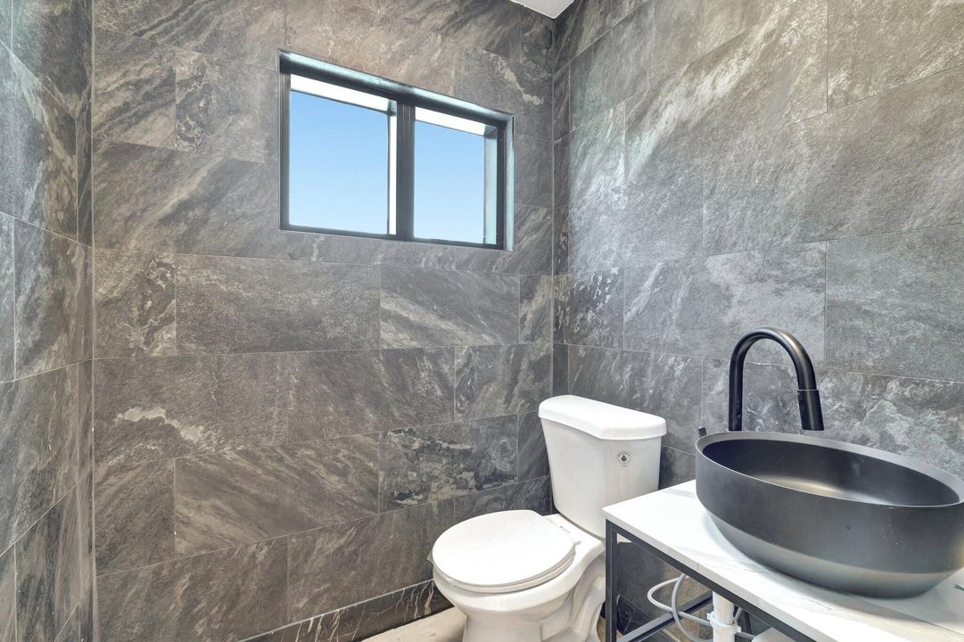 For Sale: $1,988,000 (0 beds, 0 baths, 8050 Square Feet)