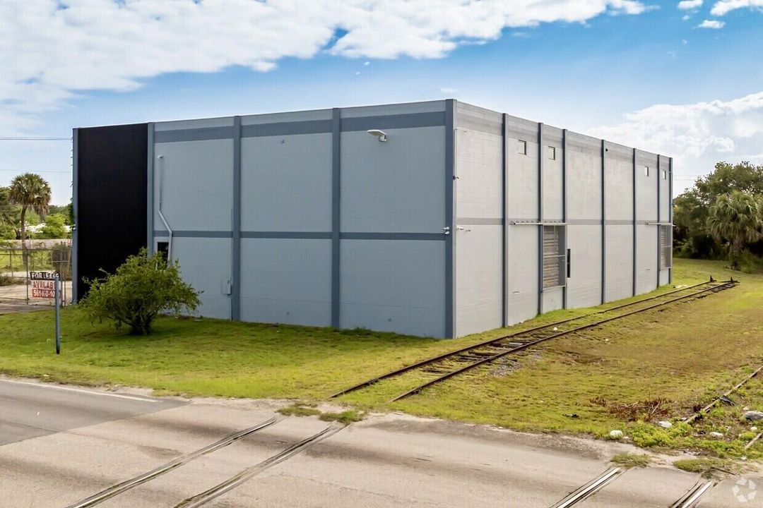 For Sale: $1,988,000 (0 beds, 0 baths, 8050 Square Feet)