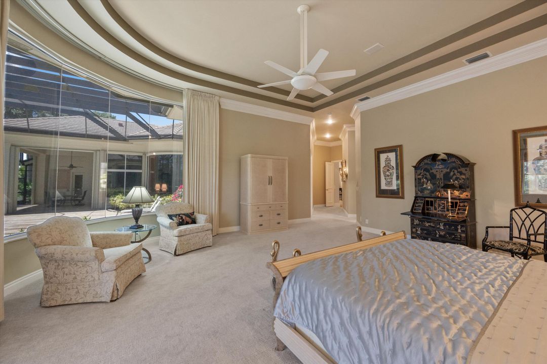 For Sale: $3,190,000 (4 beds, 4 baths, 5612 Square Feet)