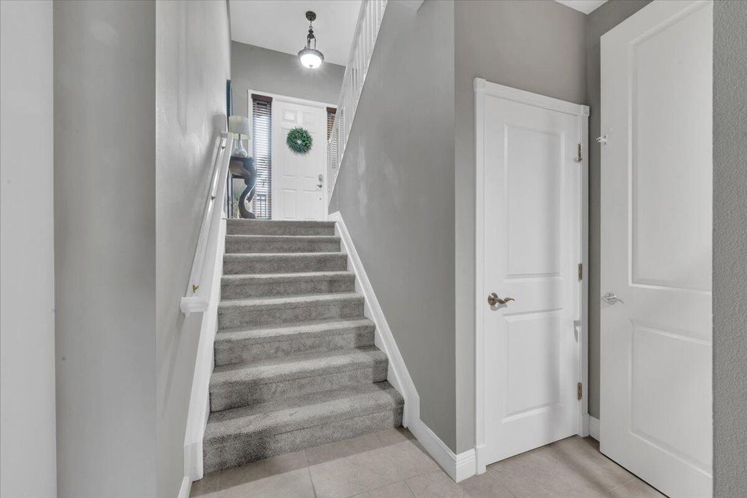 待售: $859,500 (3 贝兹, 3 浴室, 2882 平方英尺)