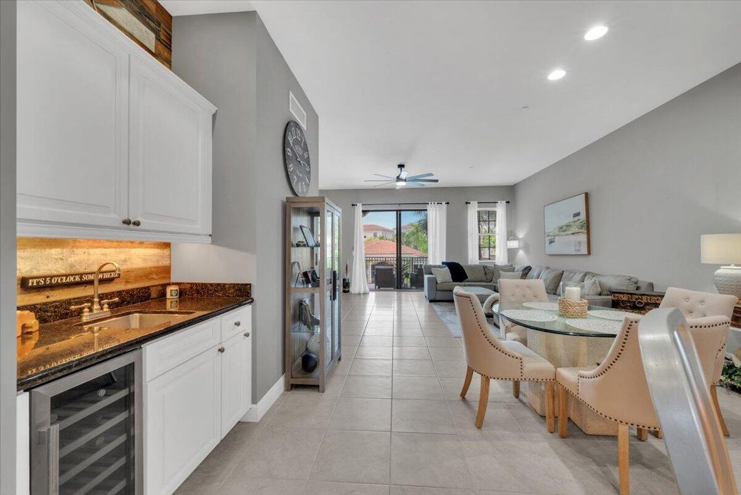 待售: $859,500 (3 贝兹, 3 浴室, 2882 平方英尺)