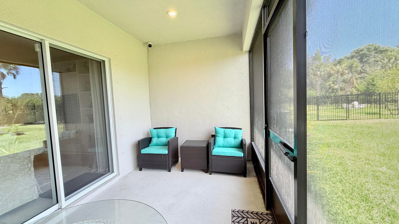 合同活跃: $320,000 (3 贝兹, 2 浴室, 1503 平方英尺)